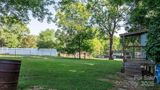 1302 1st Ave NW, Hickory, NC 28601 - view of yard featuring a wooden deck
