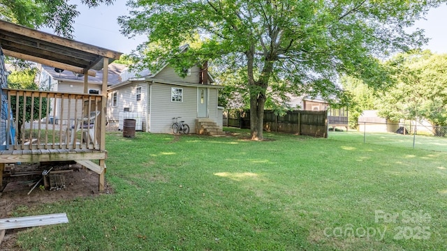 1302 1st Ave NW, Hickory, NC 28601 - view of yard featuring entry steps