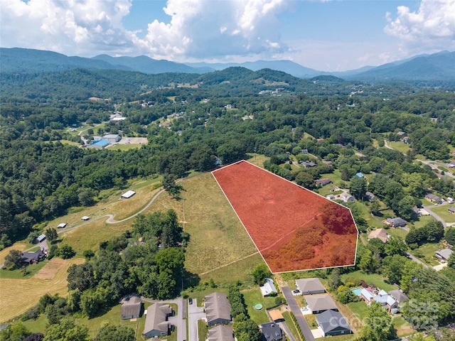 0000 Summer Breeze Dr, Clyde, NC 28721