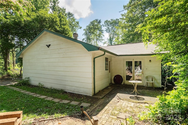 18 Peaceful Valley Ln, Flat Rock, NC 28731 - rear view of house with roof with shingles