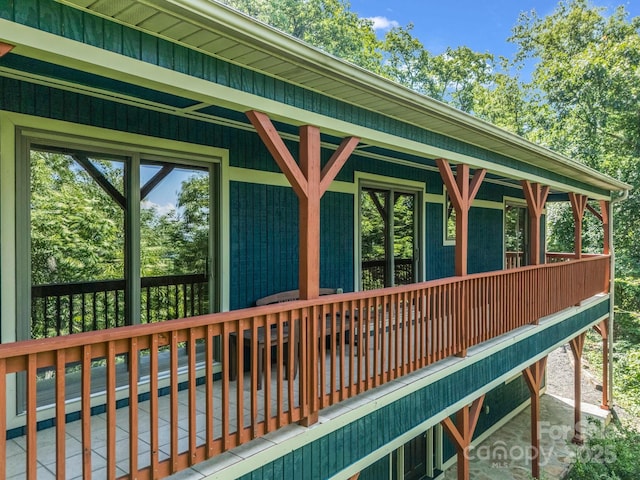 291 Pine Ridge Rd, Hendersonville, NC 28792 - view of porch