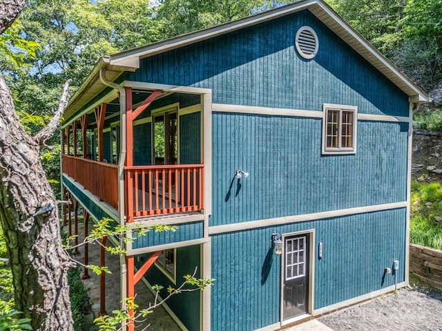 291 Pine Ridge Rd, Hendersonville, NC 28792 - view of side of home