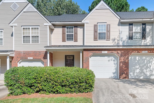 9911 Birch Knoll Ct, Charlotte, NC 28213 - photo 1