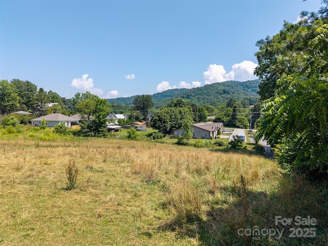 00 Summer Breeze Dr, Clyde, NC 28721