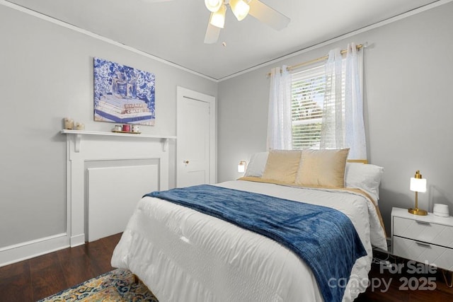305 E Marion St, Kershaw, SC 29067 - bedroom with wood finished floors, crown molding, and a ceiling fan