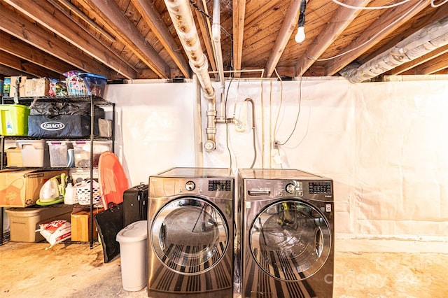464 23rd Avenue Dr NE, Hickory, NC 28601 - laundry area featuring washer and dryer