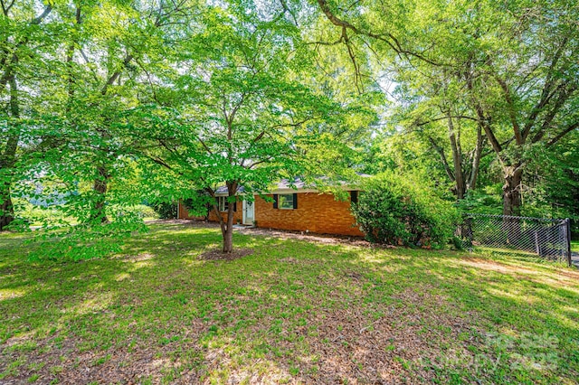464 23rd Avenue Dr NE, Hickory, NC 28601 - view of yard