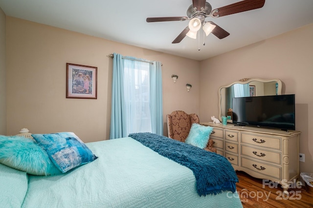 515 E Carpenter St, Maiden, NC 28650 - bedroom featuring wood finished floors and a ceiling fan
