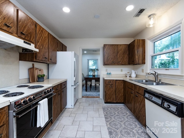 7100 Lea Wood Ln, Charlotte, NC 28227 - photo 16