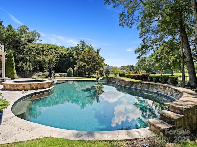 11624 Glenn Abbey Way, Charlotte, NC 28277 - view of swimming pool featuring a pool with connected hot tub