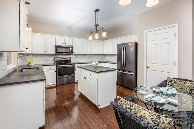 8412 Bridgestone Dr, Huntersville, NC 28078 - photo 13