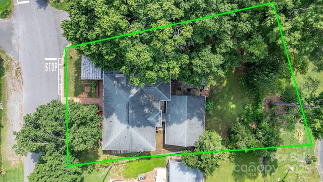 524 Bonview Ave, Lincolnton, NC 28092 - aerial view of property and surrounding area featuring property parcel outlined