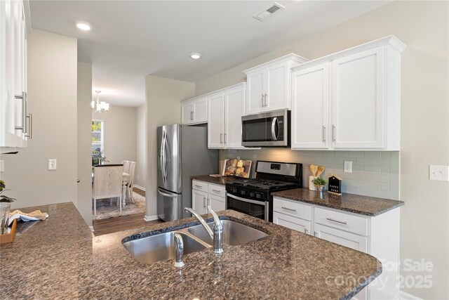 7025 Pennyroyal Way, Charlotte, NC 28216 - photo 11
