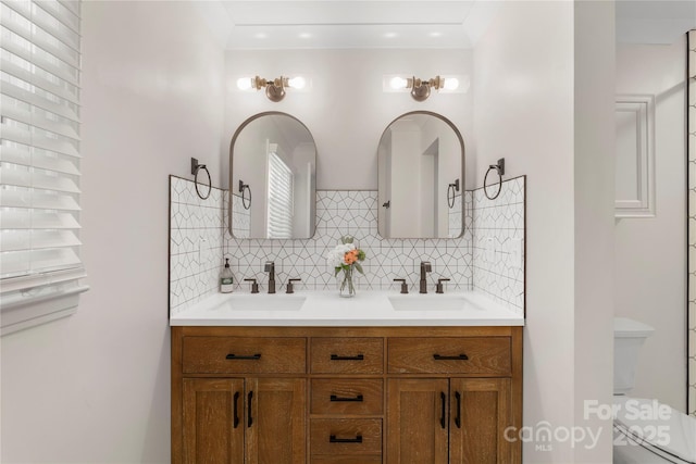 4201 Tyndale Ave, Charlotte, NC 28210 - bathroom with double vanity and backsplash
