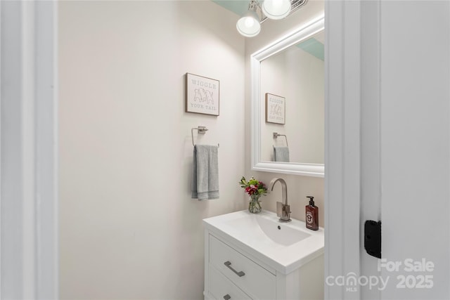 4201 Tyndale Ave, Charlotte, NC 28210 - bathroom with vanity
