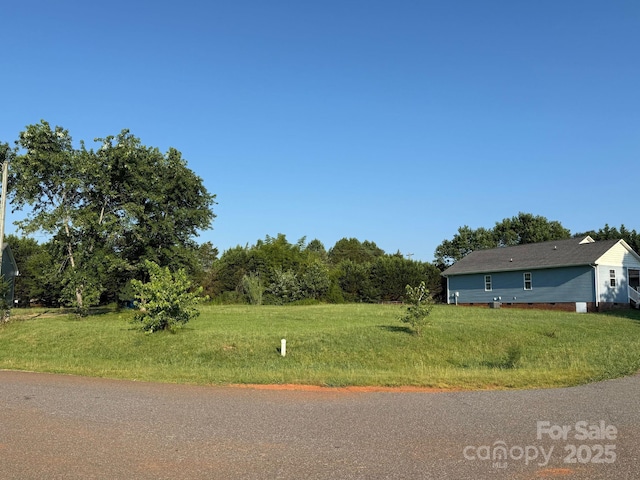 1669 Mack Ct, Newton, NC 28658