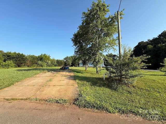 1669 Mack Ct, Newton, NC 28658