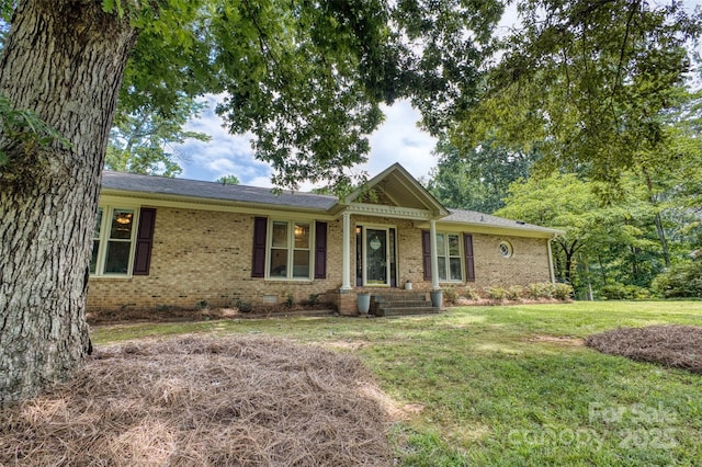 924 Holly Rd, Rock Hill, SC 29730 - single story home with brick siding, a front lawn, and crawl space