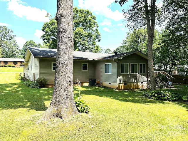 25 Norman Rd, Fletcher, NC 28732 - rear view of house featuring crawl space and a yard