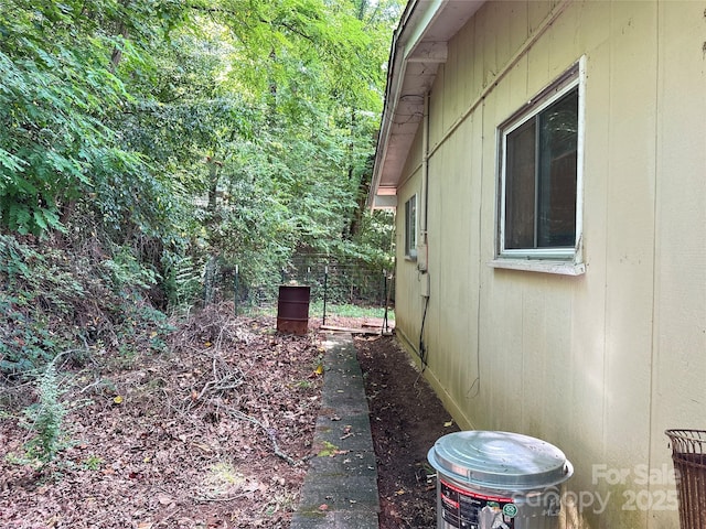 171 Windy Hill Dr, Franklin, NC 28734 - view of side of home