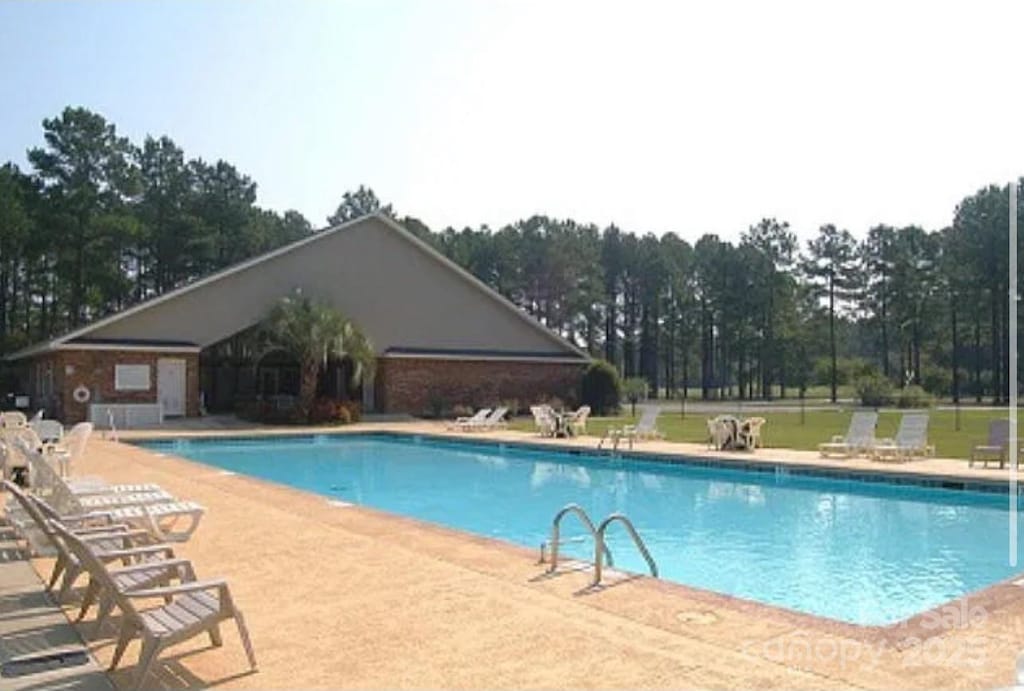 822 Bentwood Cir, Manning, SC 29102 - photo 3