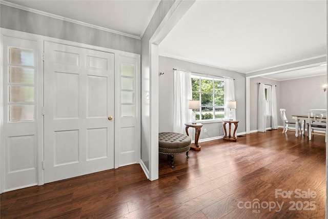 725 Plantation Rd, Lancaster, SC 29720 - foyer entrance with wood finished floors and crown molding