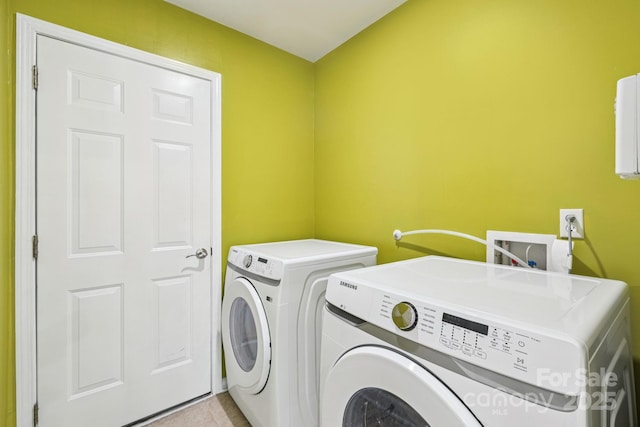 16009 Stuarts Draft Ct, Charlotte, NC 28278 - laundry area with washer and dryer