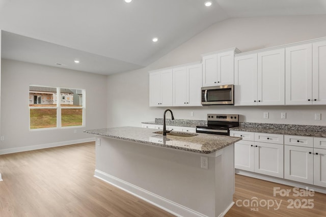 7229 Jerimoth Dr, Charlotte, NC 28215 - photo 5