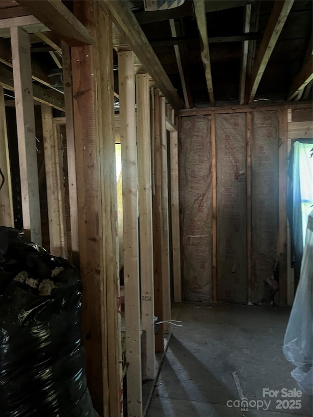 1014 8th St, Statesville, NC 28677 - view of below grade area