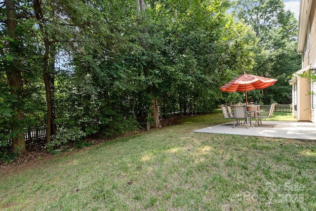 9836 Coatbridge Dr NW, Charlotte, NC 28269 - view of yard with a patio area
