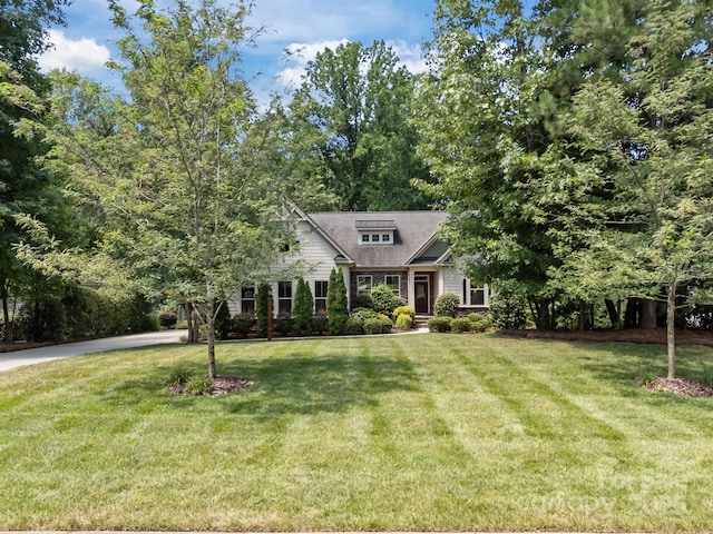 113 Chaska Loop, Troutman, NC 28166 - view of front facade with a front lawn