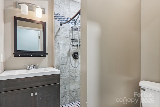 1416 Roy Dula Pl SW, Lenoir, NC 28645 - full bathroom featuring a tile shower and vanity