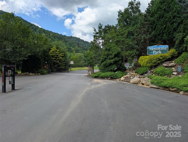 99999 Running Deer Ln Unit 25, Mars Hill, NC 28754
