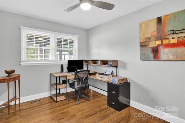 947 E Iredell Ave, Mooresville, NC 28115 - photo 22