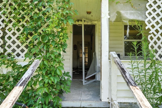 603 Suggs St, Beulaville, NC 28518 - view of exterior entry