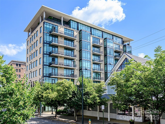 60 N Market St Unit 402, Asheville, NC 28801 - photo 1