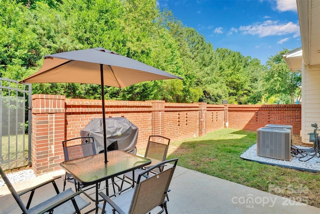 20234 Middletown Rd, Cornelius, NC 28031 - fenced backyard featuring outdoor dining area, a patio area, and a grill
