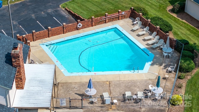 2705 N Center St Unit 76, Hickory, NC 28601 - community pool featuring a patio area