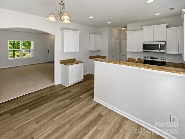 8004 Stevie Oaks Ln, Charlotte, NC 28215 - photo 13