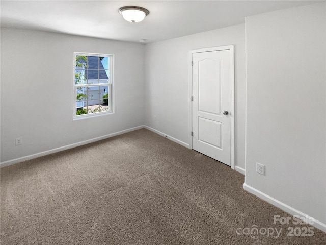 8004 Stevie Oaks Ln, Charlotte, NC 28215 - photo 14