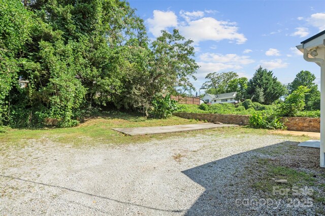 595 E Court St, Marion, NC 28752 - photo 29