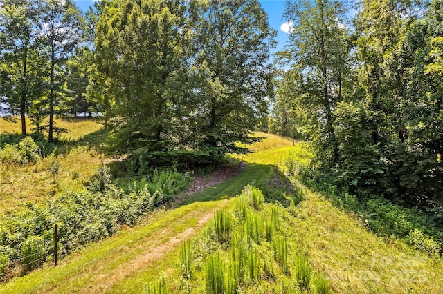 000 J And W Rd, Olin, NC 28660