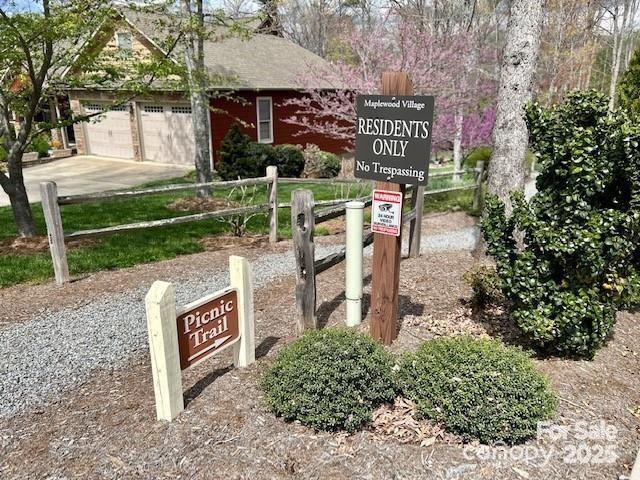 141 Maplewood Ct, Hudson, NC 28638 - exterior view of driveway