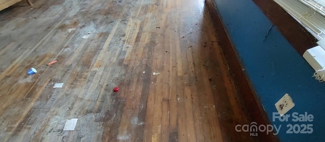 1403 Dudley Shoals Rd, Granite Falls, NC 28630 - detailed view of wood finished floors