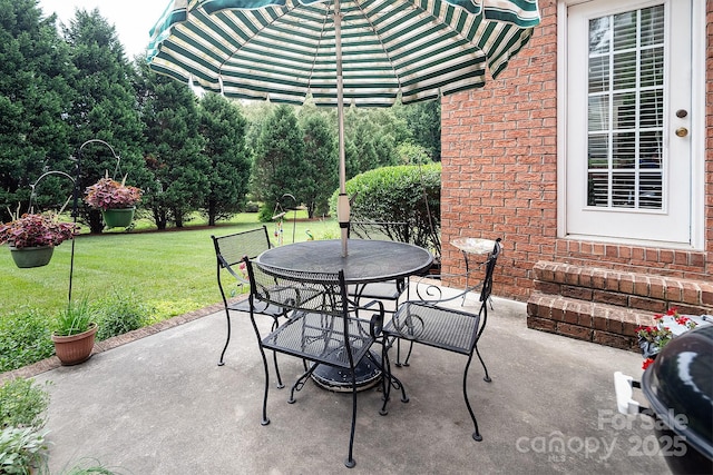 122 Hazeltine Ct, Salisbury, NC 28144 - view of patio / terrace with outdoor dining area