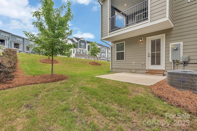 2004 Dornoch Rd, Tega Cay, SC 29708 - view of grassy yard with a patio area, a residential view, and a balcony
