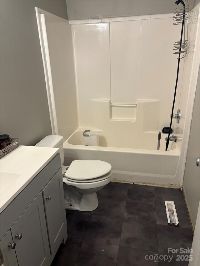 120 Thyme Ln, Statesville, NC 28677 - bathroom featuring vanity and tub / shower combination