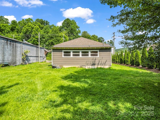 118 Railroad Ave, Brevard, NC 28712 - view of grassy yard
