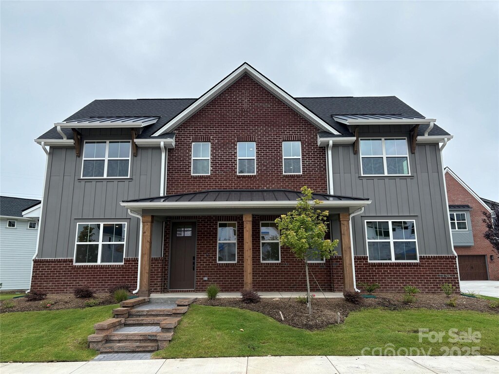 909 Coast Dr, Tega Cay, SC 29708 - photo 1