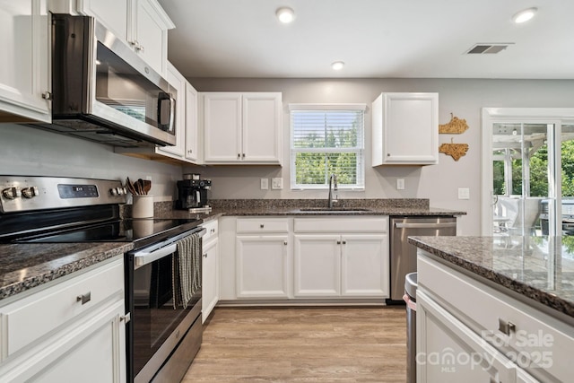 6013 Bellastead Dr, Charlotte, NC 28214 - photo 9